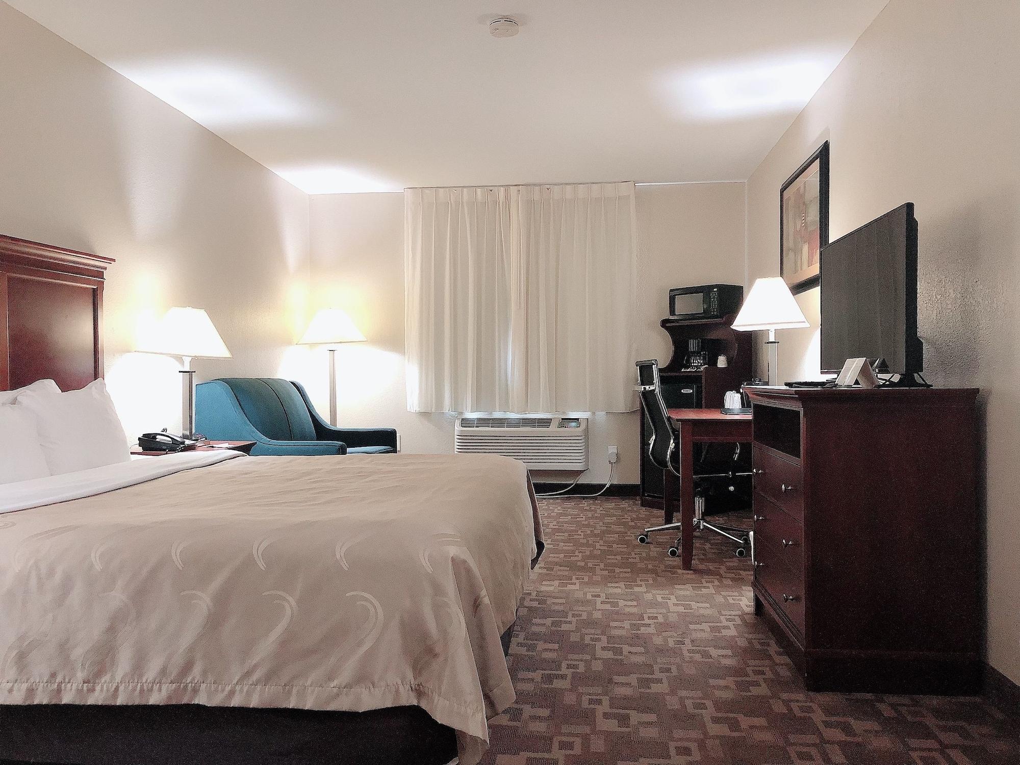 Quality Inn I-70 At Wanamaker Topeka Ngoại thất bức ảnh