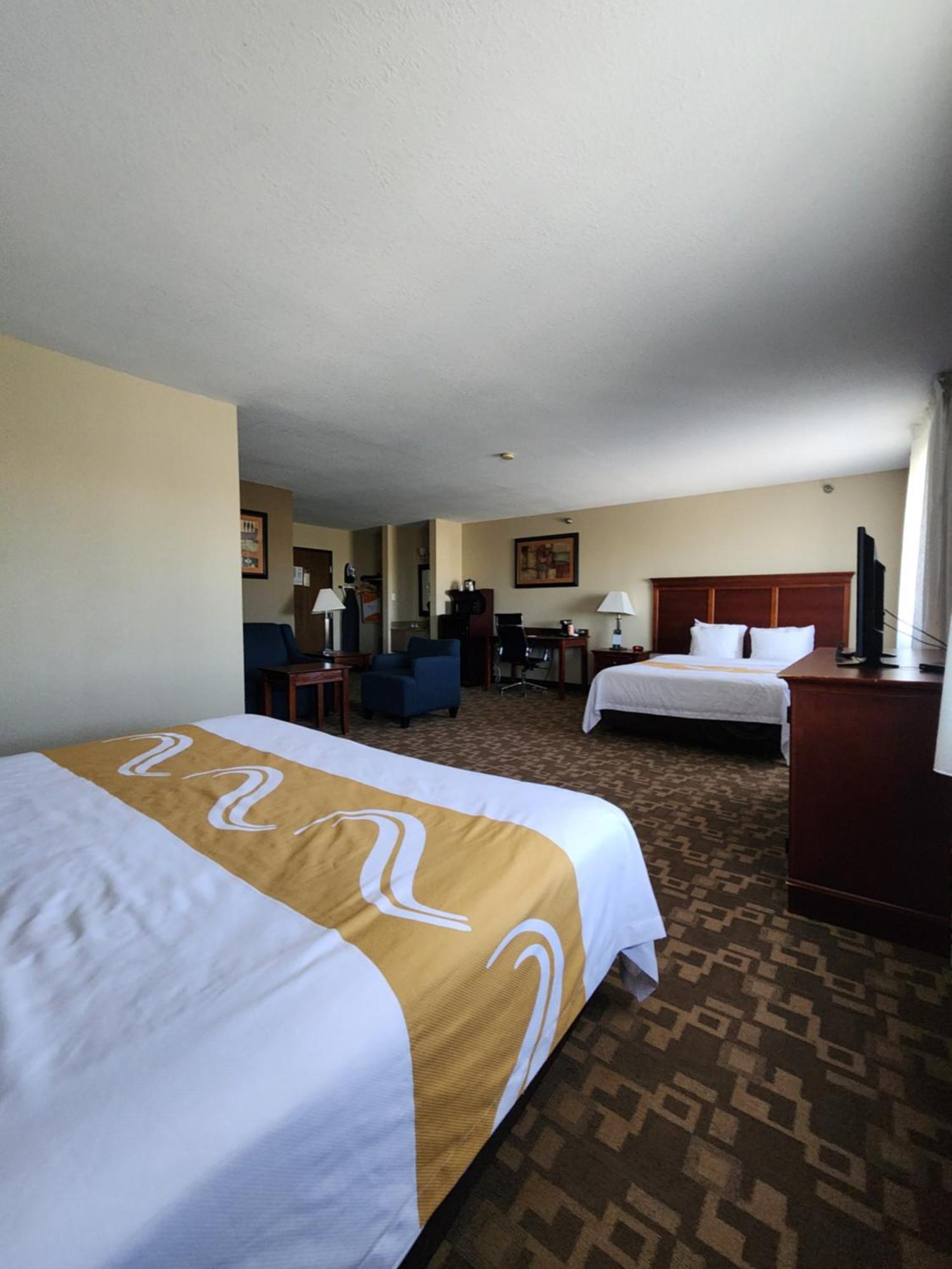 Quality Inn I-70 At Wanamaker Topeka Ngoại thất bức ảnh