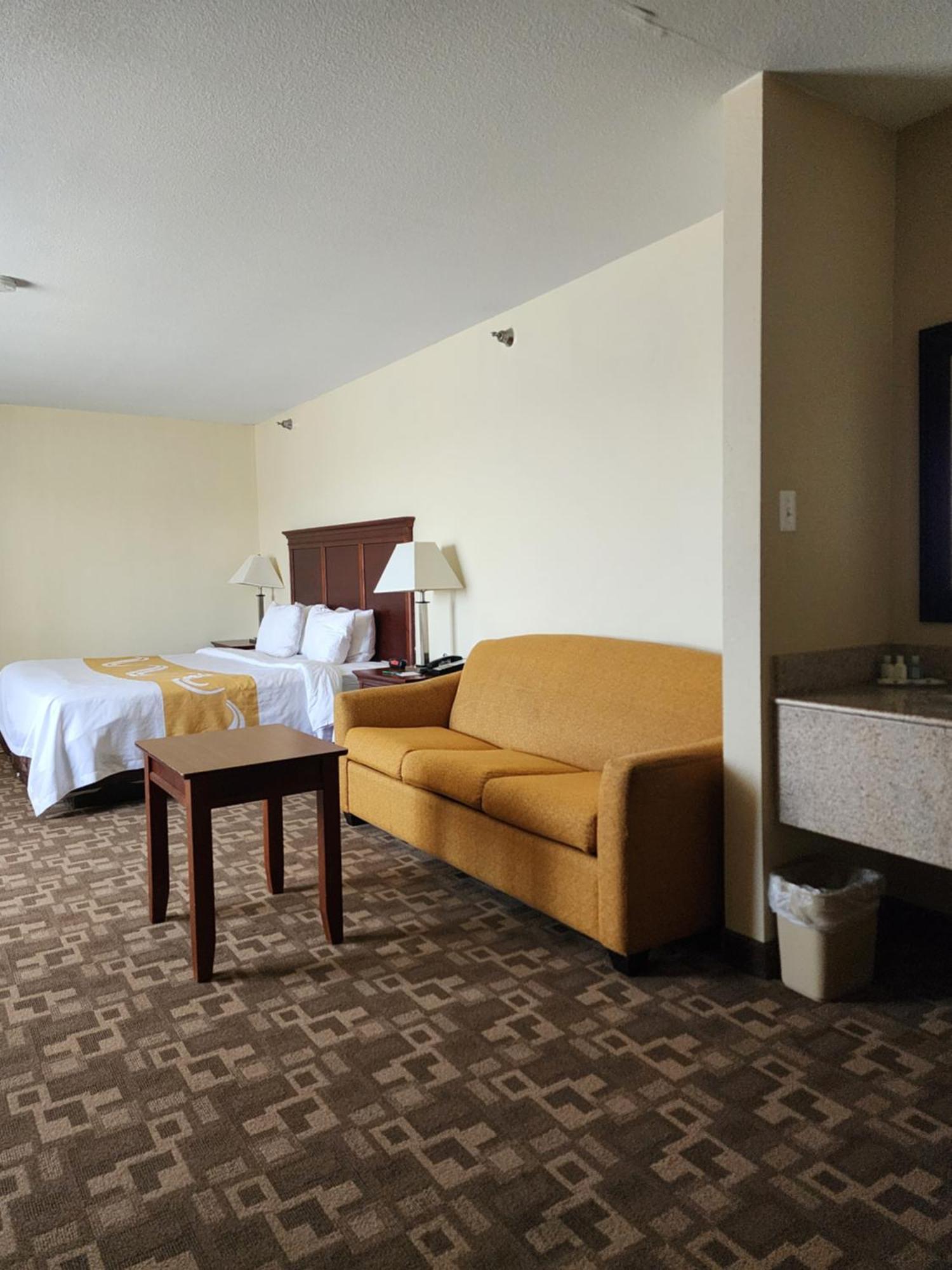 Quality Inn I-70 At Wanamaker Topeka Ngoại thất bức ảnh