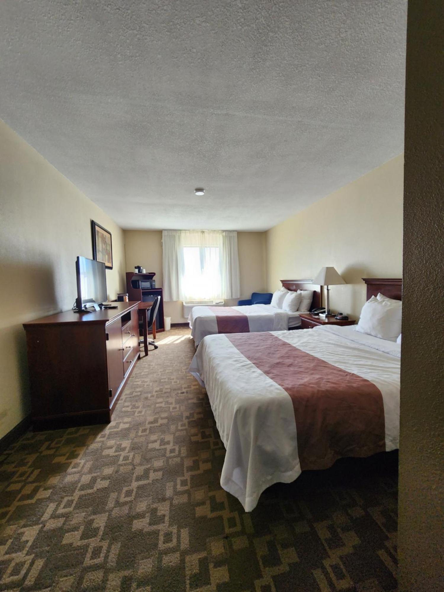 Quality Inn I-70 At Wanamaker Topeka Ngoại thất bức ảnh