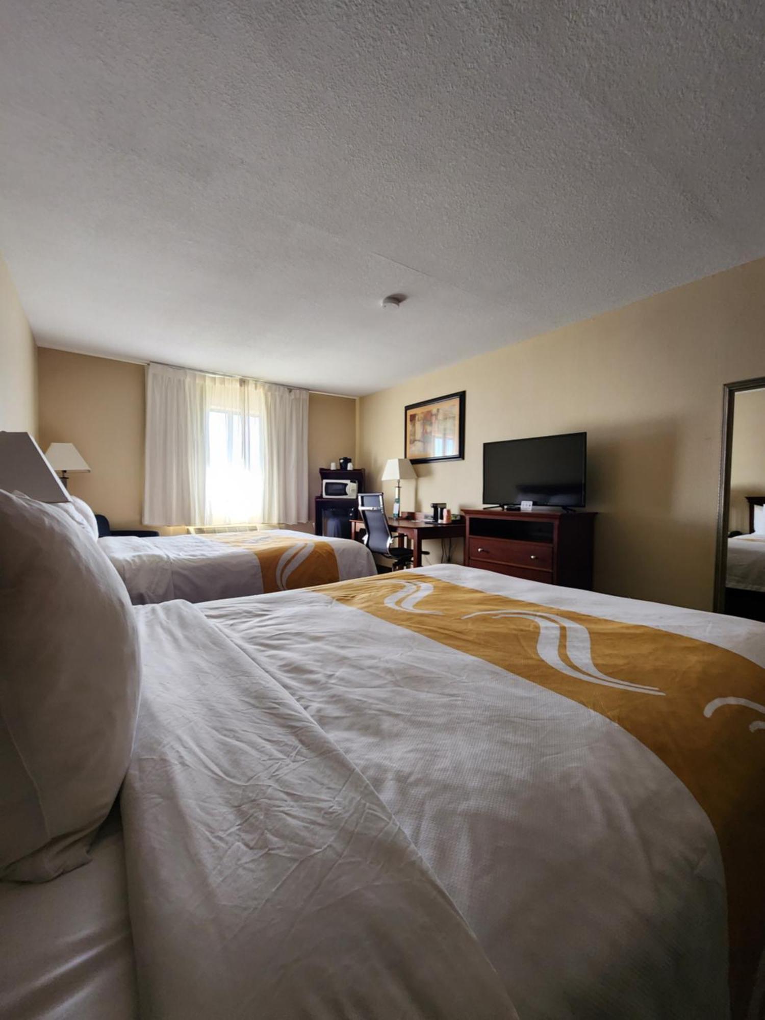 Quality Inn I-70 At Wanamaker Topeka Ngoại thất bức ảnh