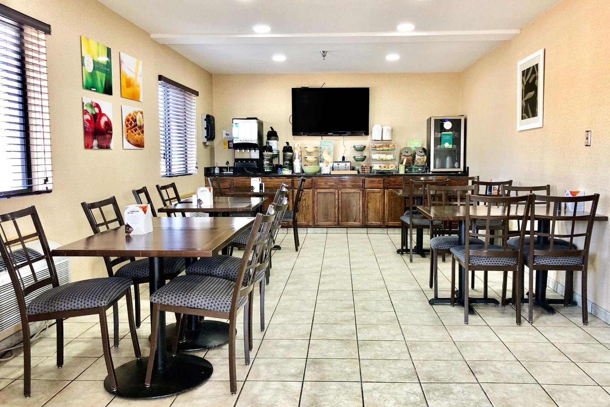 Quality Inn I-70 At Wanamaker Topeka Ngoại thất bức ảnh