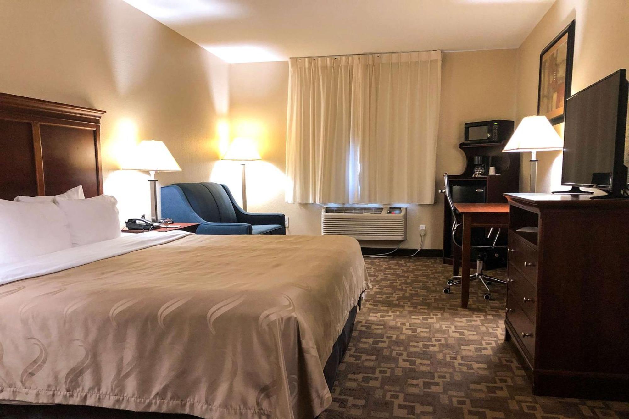 Quality Inn I-70 At Wanamaker Topeka Ngoại thất bức ảnh