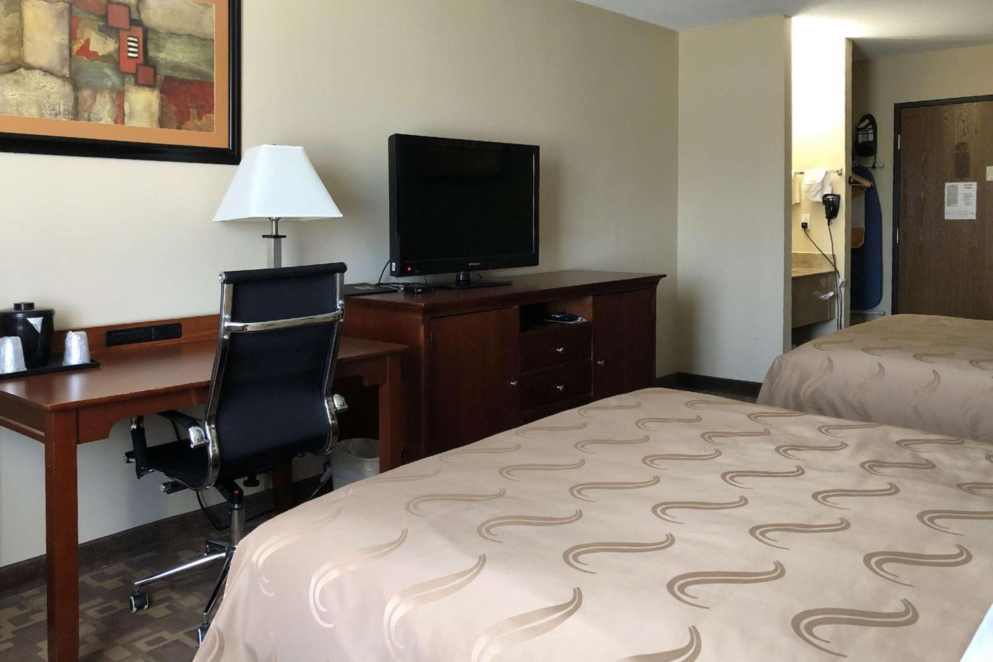 Quality Inn I-70 At Wanamaker Topeka Ngoại thất bức ảnh