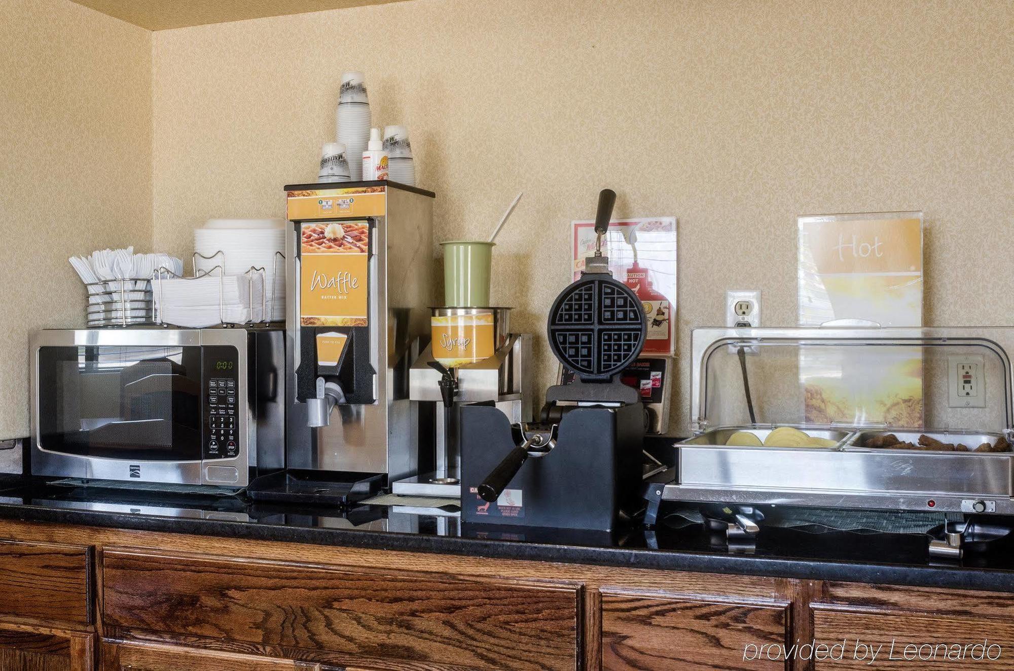 Quality Inn I-70 At Wanamaker Topeka Ngoại thất bức ảnh