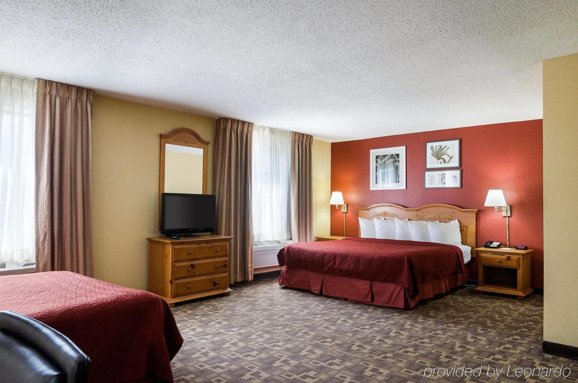 Quality Inn I-70 At Wanamaker Topeka Ngoại thất bức ảnh
