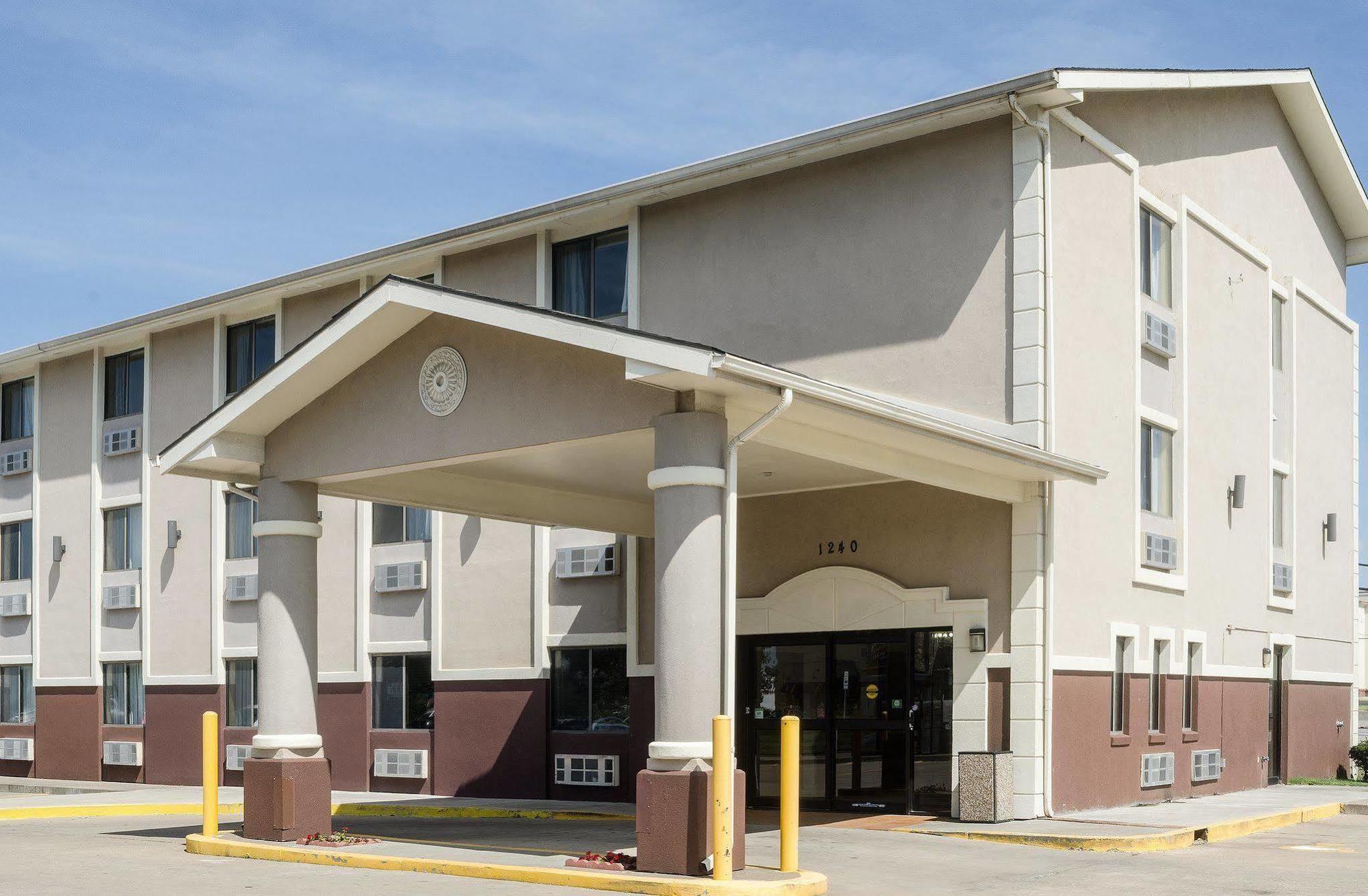 Quality Inn I-70 At Wanamaker Topeka Ngoại thất bức ảnh